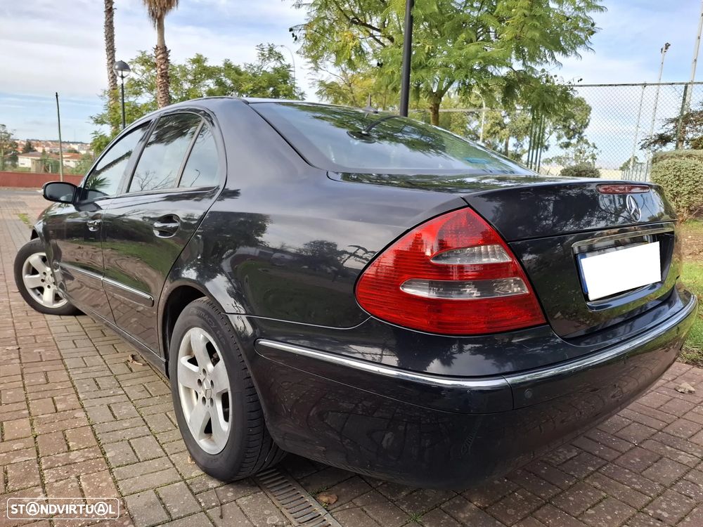 Mercedes-Benz E 220 CDI Elegance DPF - 3
