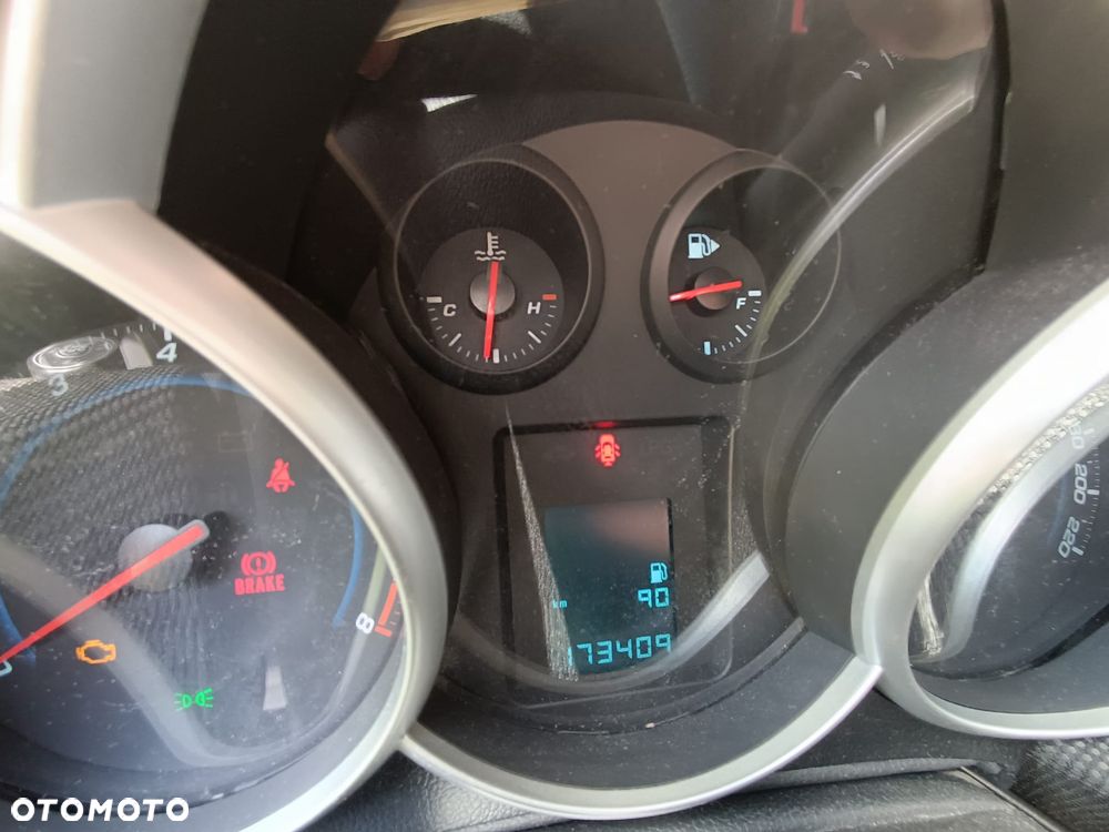 Chevrolet Cruze 1.8 LT+ - 6