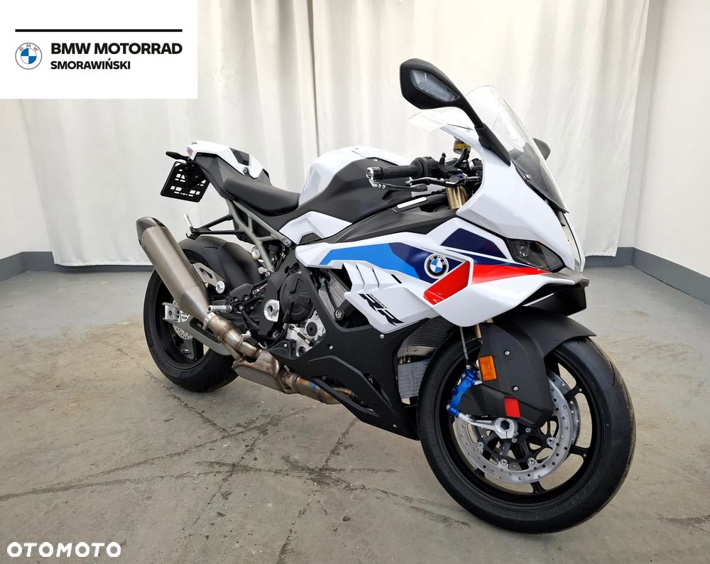 BMW S