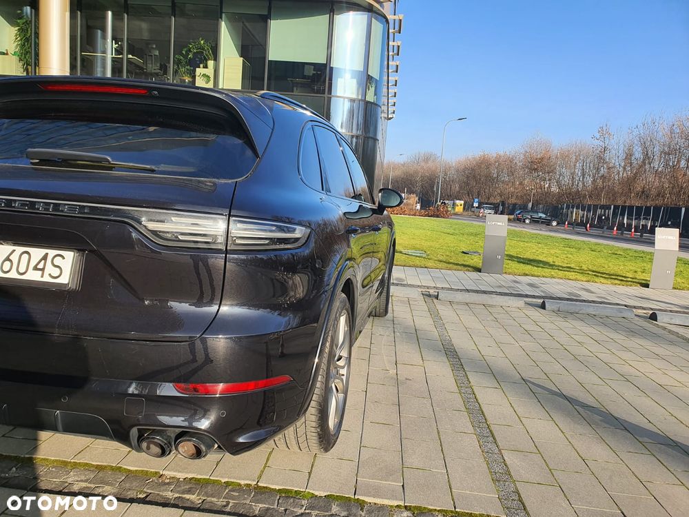 Porsche Cayenne Platinum Edition - 11