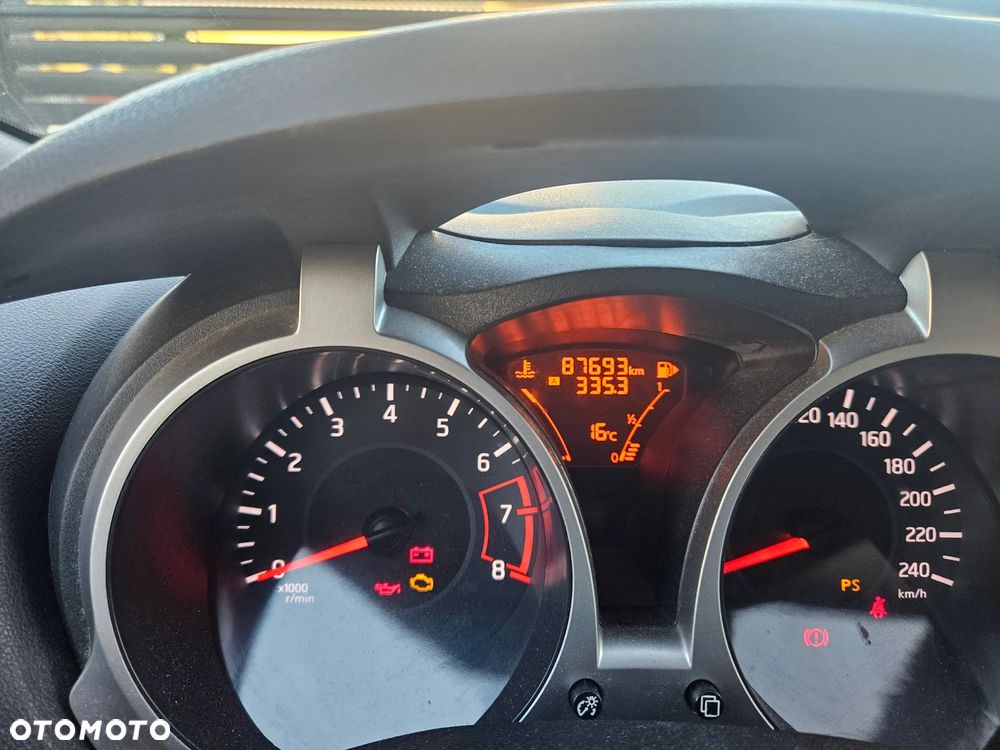 Nissan Juke 1.6 Visia - 5