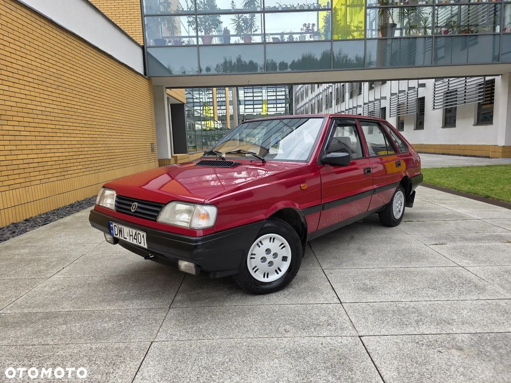 Polonez Caro - 1