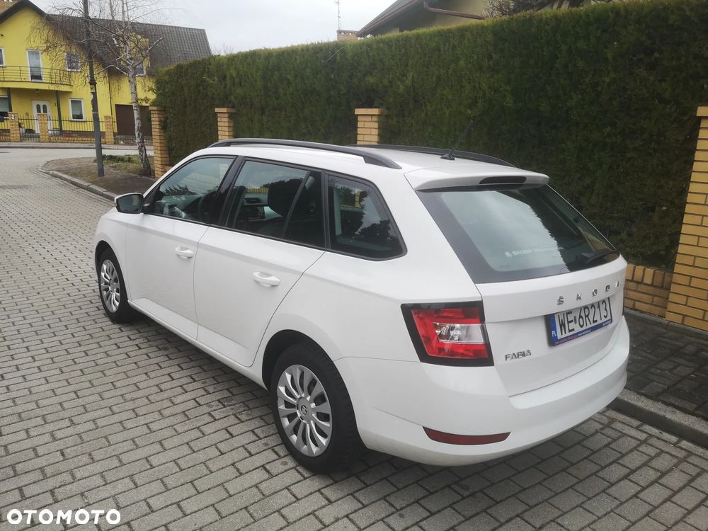Skoda Fabia 1.0 TSI Ambition - 9