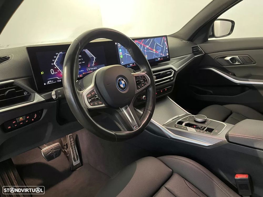 BMW 320 e Pack Desportivo M Auto - 12