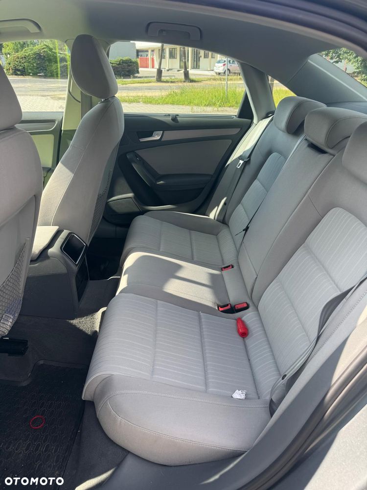 Audi A4 Limousine 2.0 TDI - 6