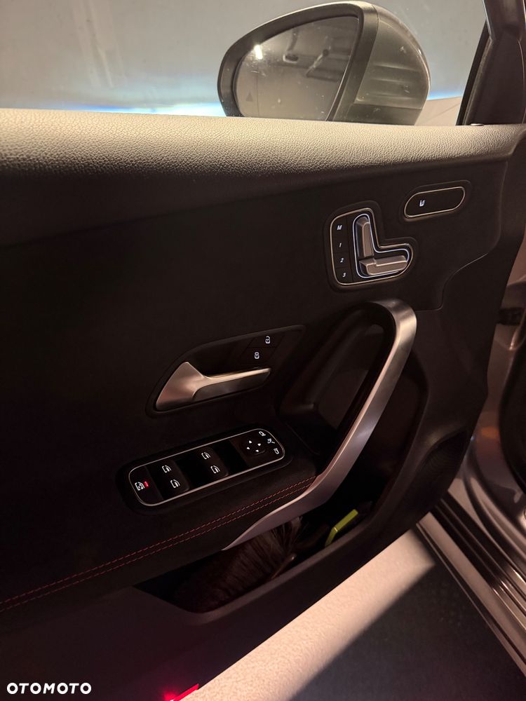 Mercedes-Benz Klasa A 200 AMG Line 7G-DCT - 5