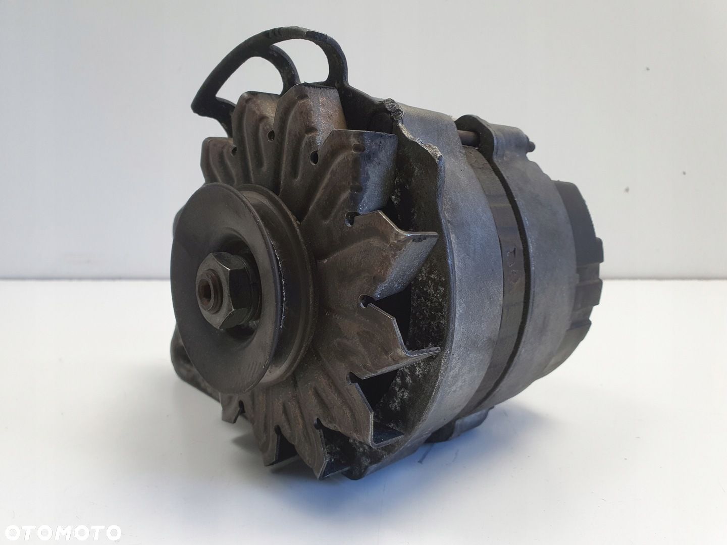 Fiat Cinquecento 0.9 ALTERNATOR 63320094 - 1