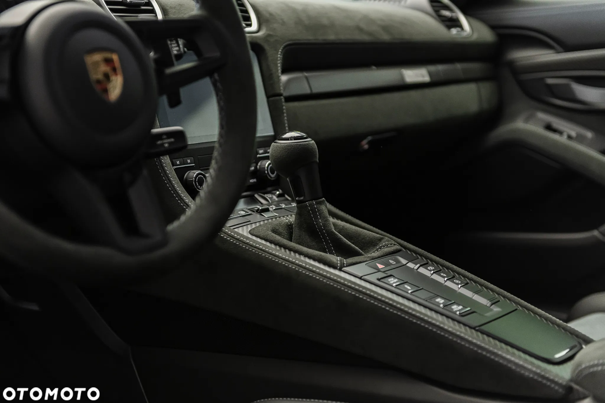 Porsche 718 Spyder - 13