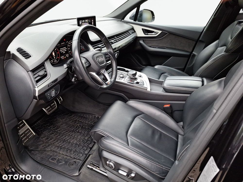 Audi Q7 3.0 TDI Quattro Tiptronic - 12