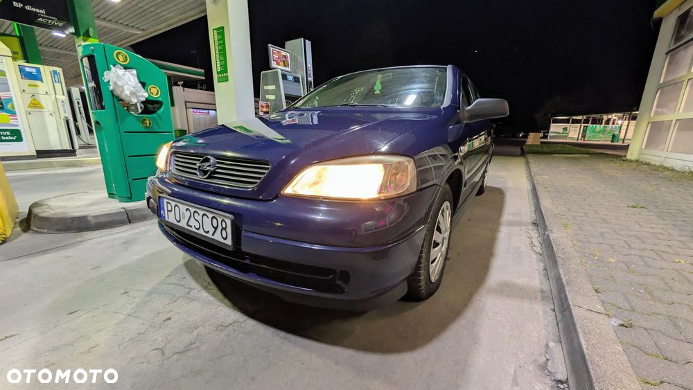 Opel Astra - 4