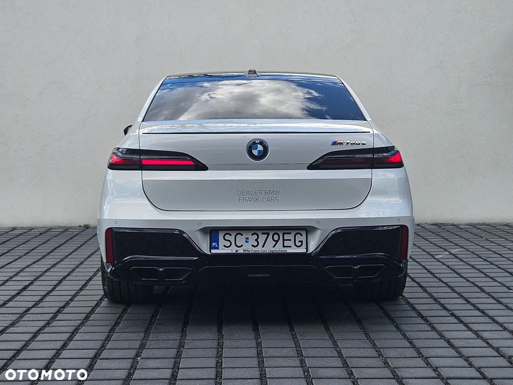 BMW Seria 7 M760e PHEV xDrive sport - 7