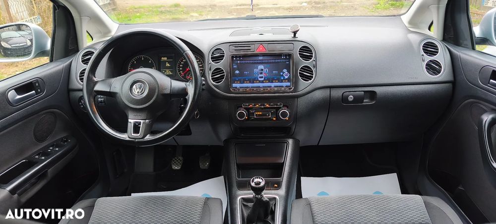 Volkswagen Golf Plus 1.6 TDI DPF Life - 8