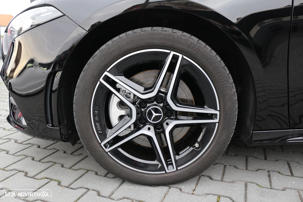 Mercedes-Benz A 250 e 8G-DCT AMG Line - 46