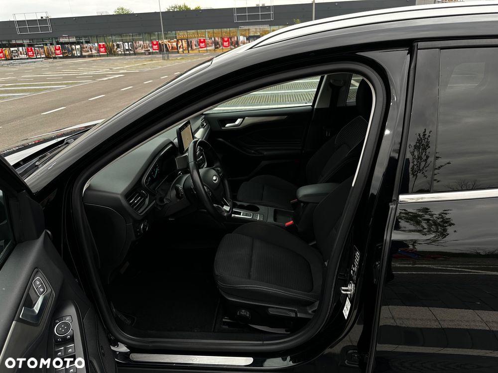 Ford Focus 2.0 EcoBlue Titanium Business - 23