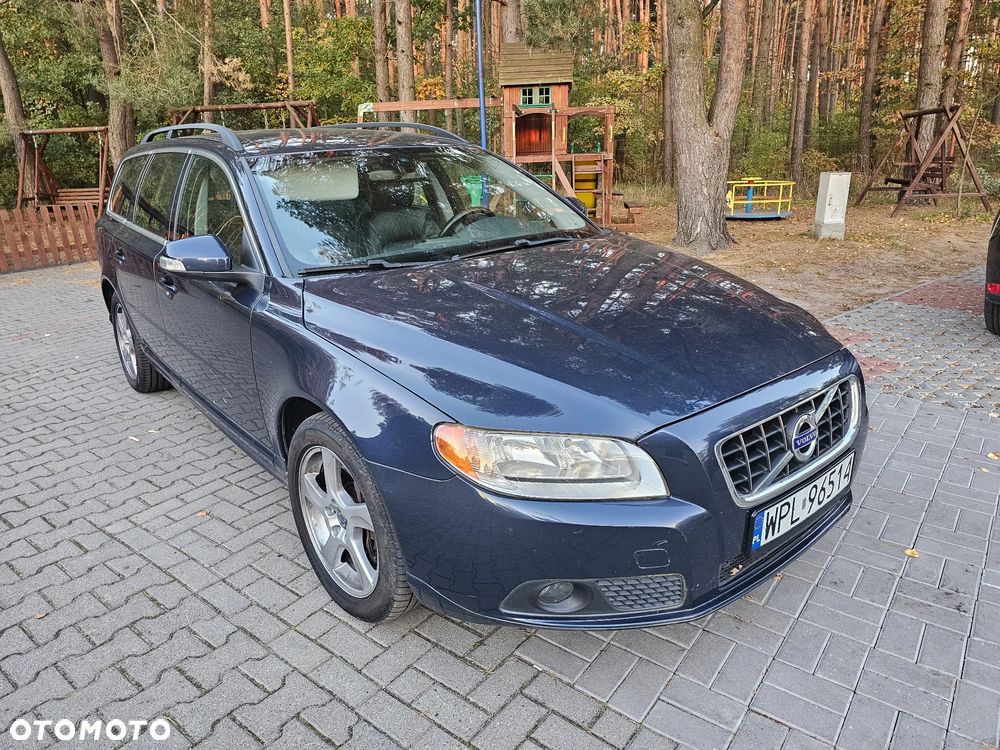 Volvo V70 D3 Momentum - 15