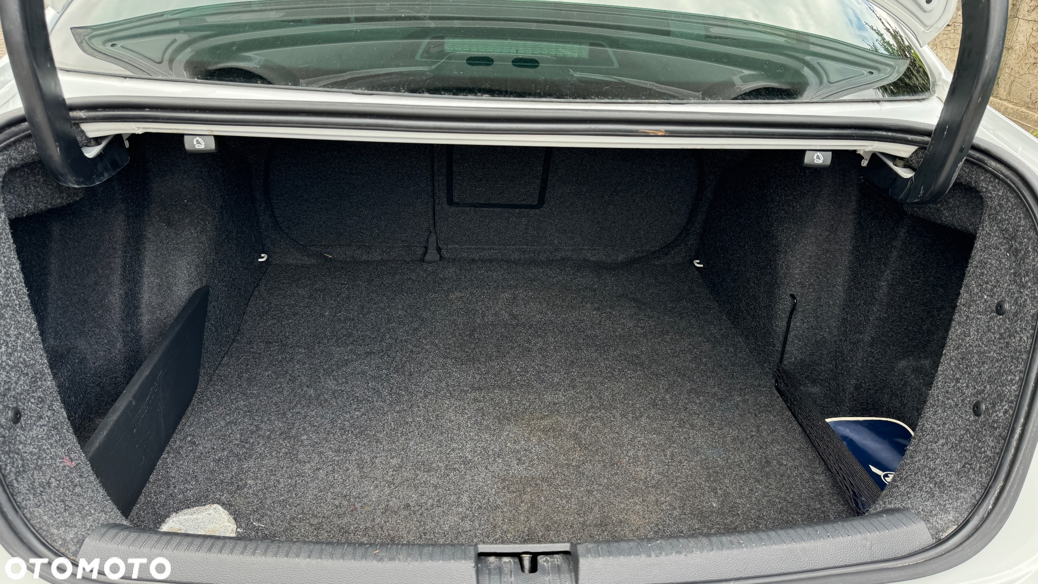 Volkswagen Jetta - 17