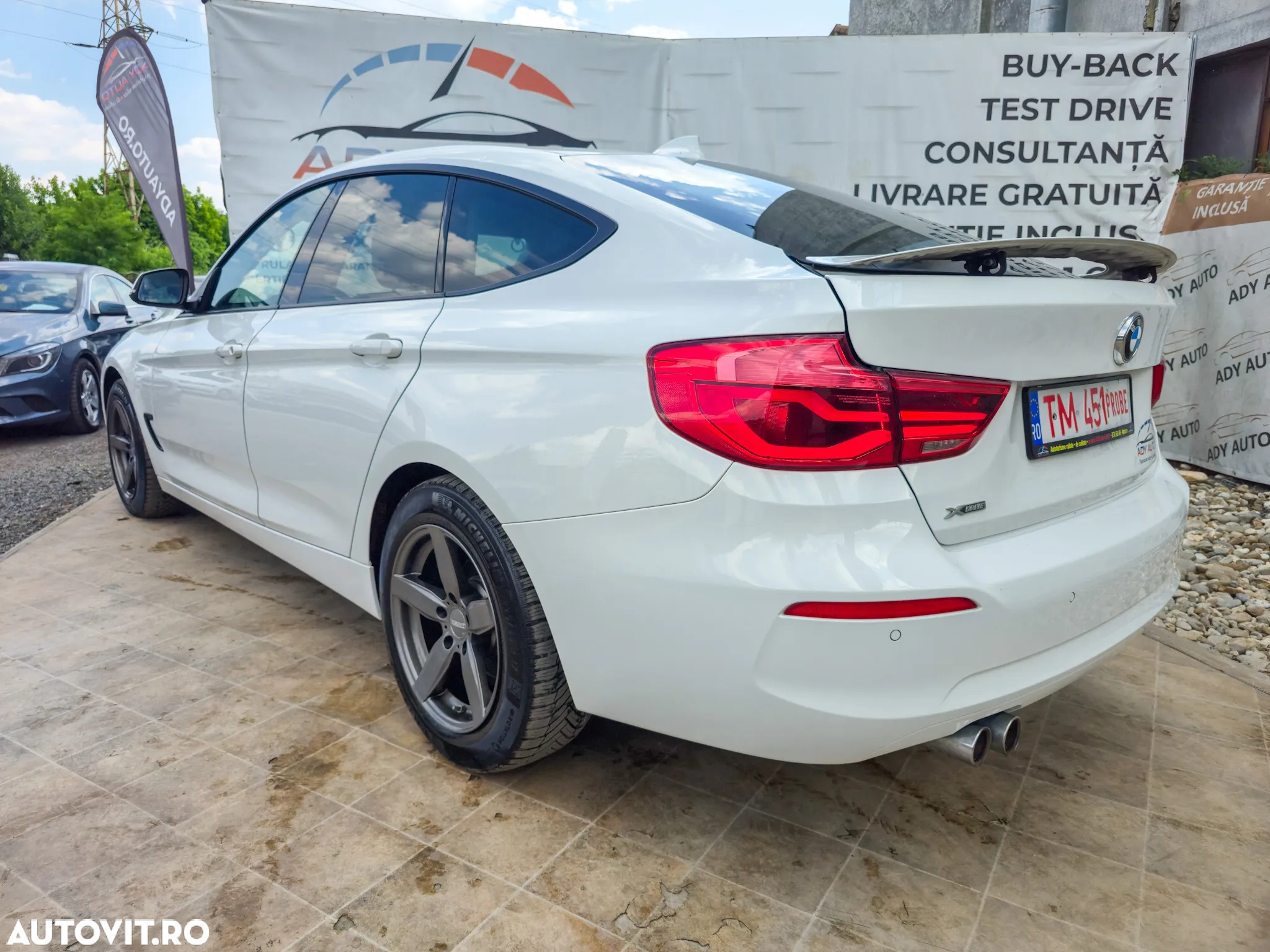 BMW Seria 3 320d xDrive GT - 5