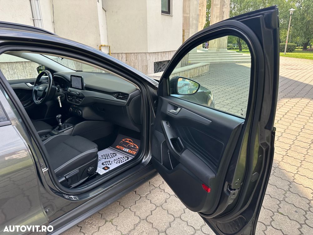 Ford Focus 1.5 EcoBlue Titanium - 33