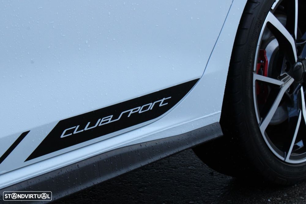 VW Golf 2.0 TSI GTI Clubsport DSG - 19