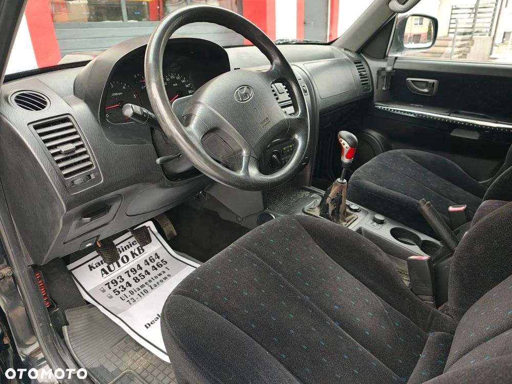 Hyundai Terracan - 11