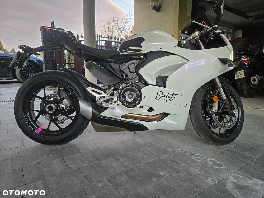 Ducati Panigale V2 - 8