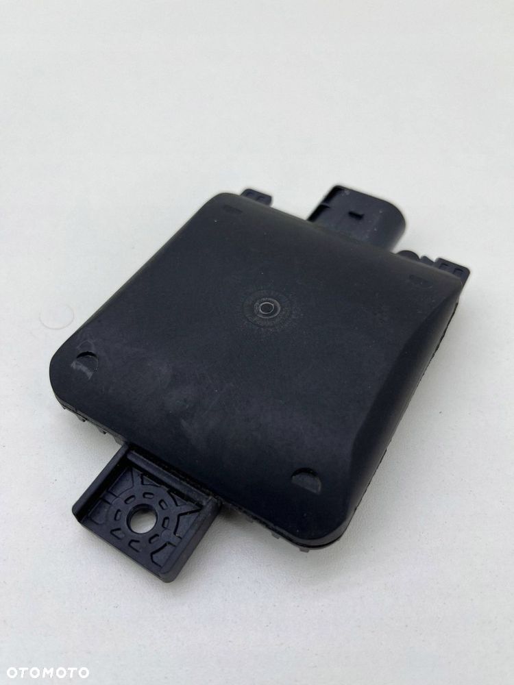 CUPRA LEON IV CZUJNIK MARTWEGO POLA ASYSTENT PASA RUCHU LEWY 2Q0907685G - 2