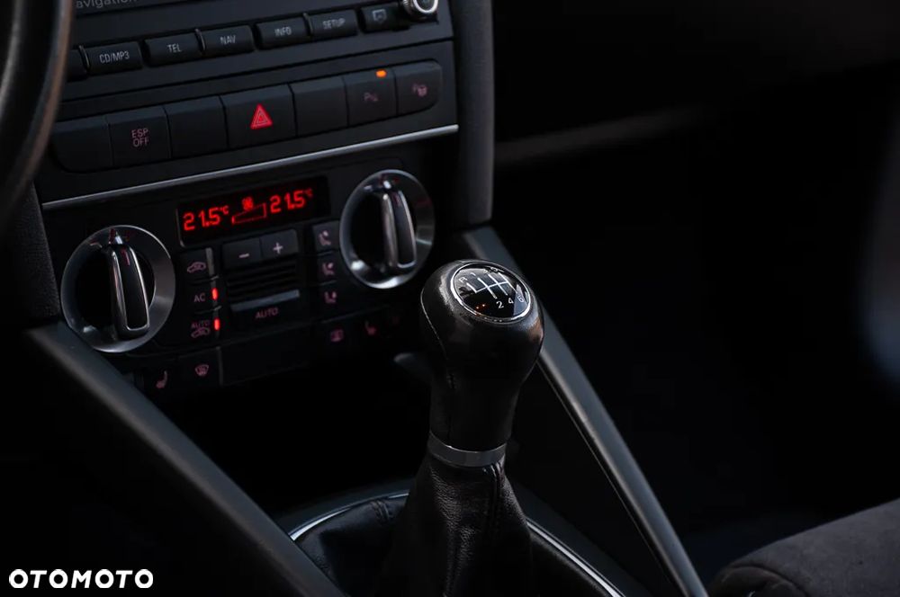 Audi A3 ver-1-8-tfsi-sportback-quattro-s-line-sportpaket - 37