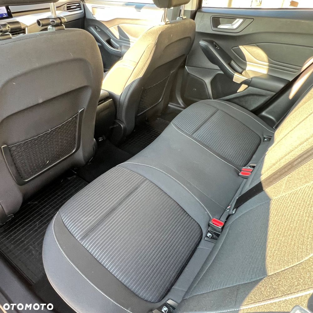 Ford Focus 1.5 EcoBlue Start-Stopp-System TITANIUM X - 19