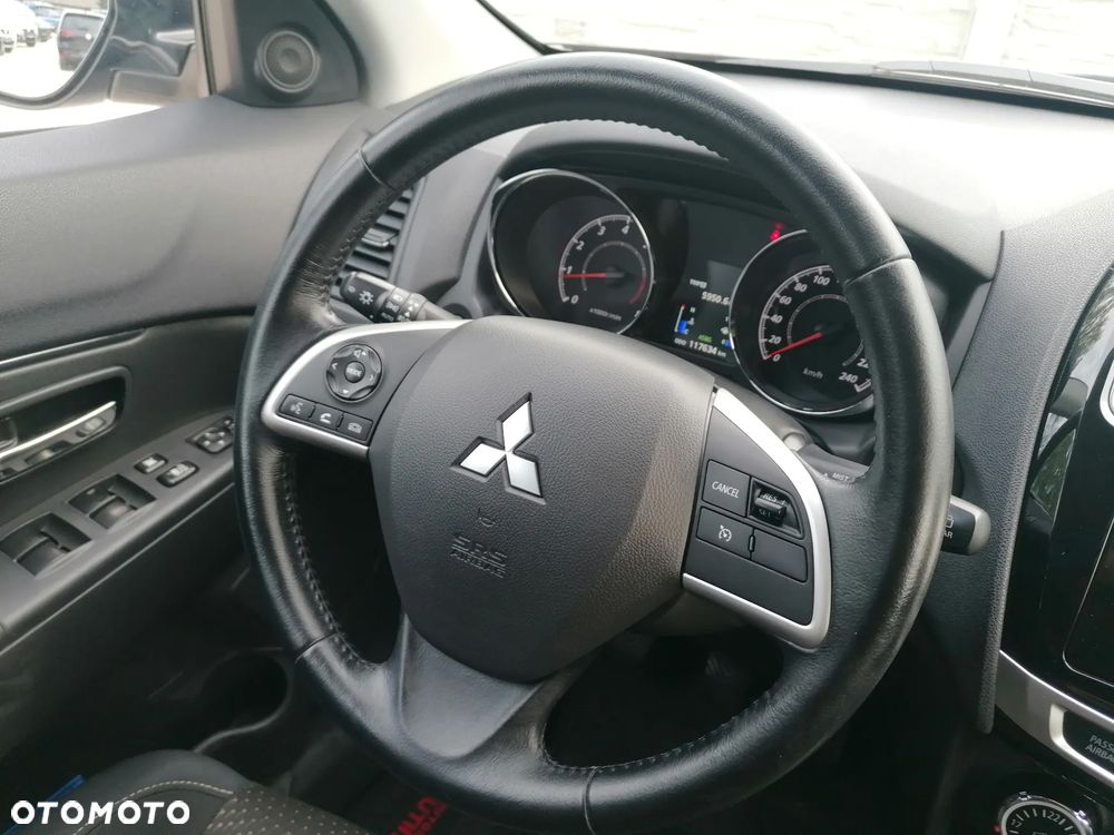 Mitsubishi ASX 1.6 2WD Diamant Edition - 17
