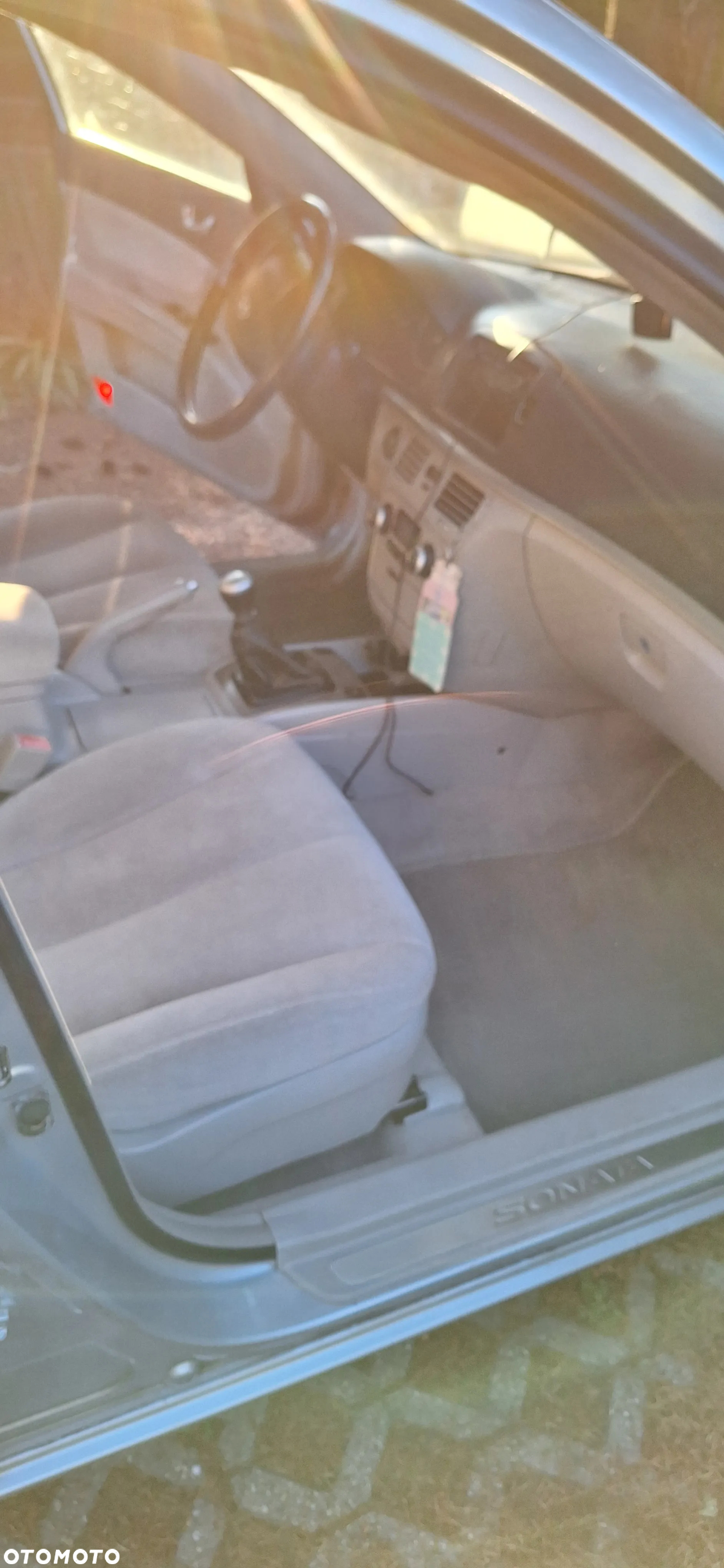 Hyundai Sonata 2.4 GL Comfort - 4