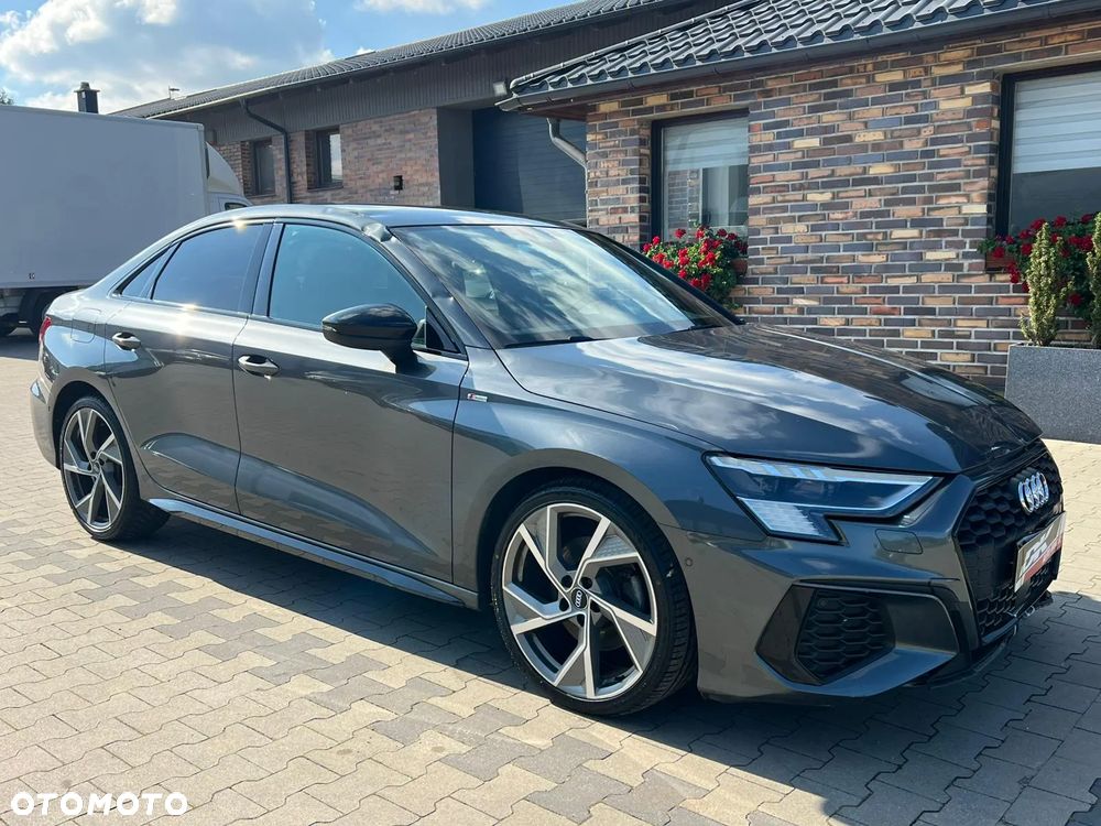 Audi A3 Limousine 35 TDI S tronic S line - 1