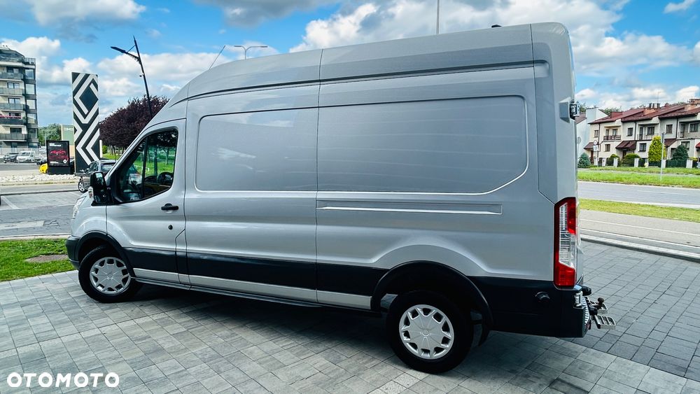 Ford Transit - 10