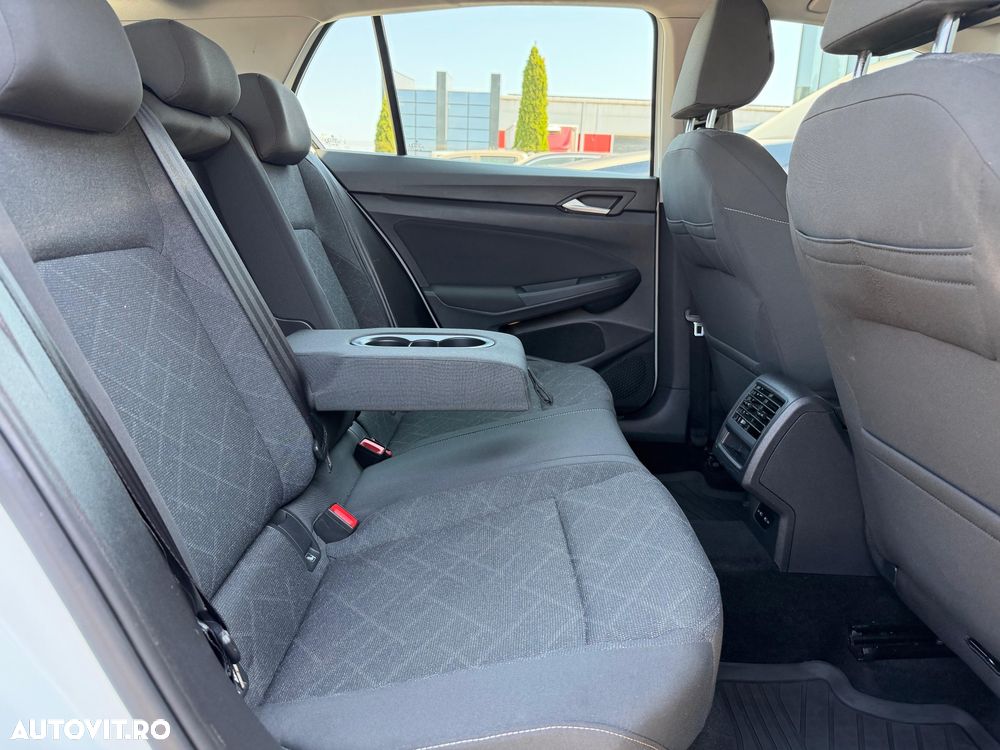 Volkswagen Golf 1.0 TSI Life - 9