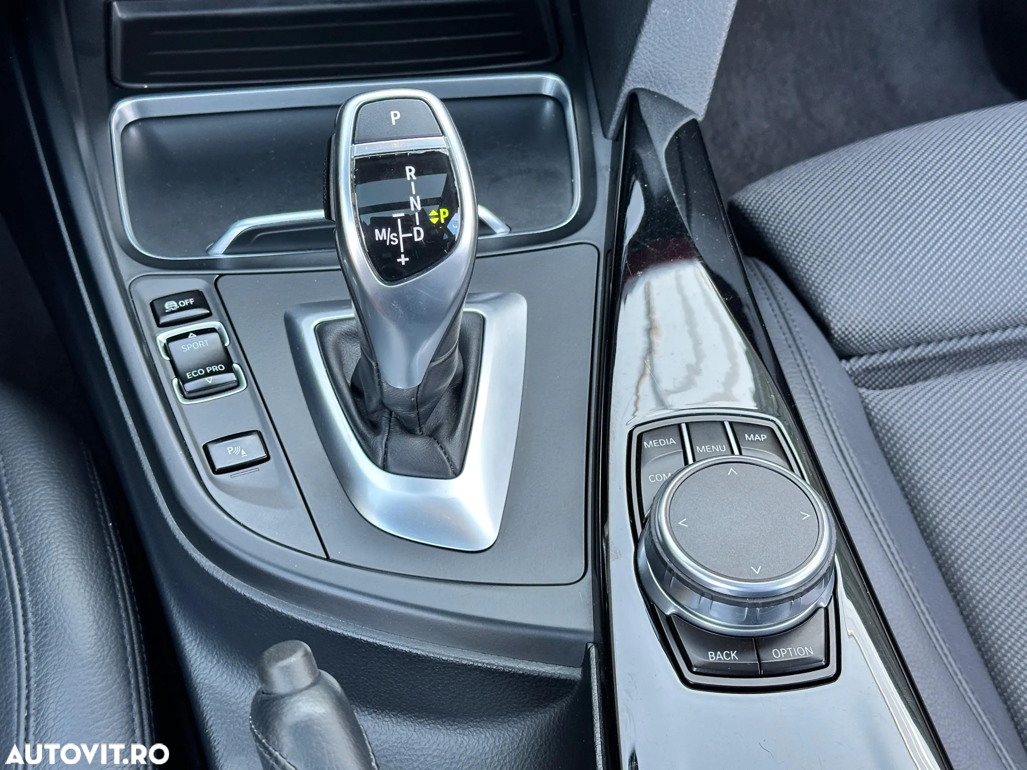 BMW Seria 3 320d Touring xDrive Aut. Sport Line - 7