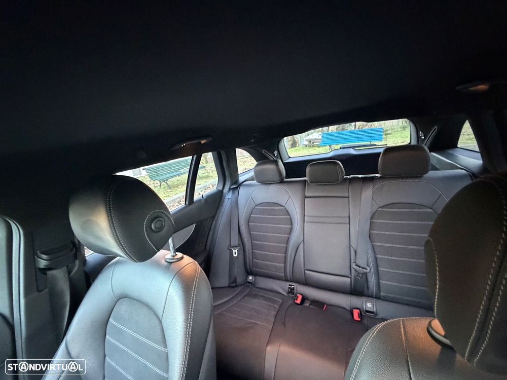 Mercedes-Benz C 300 BlueTEC Hybrid AMG Line - 34