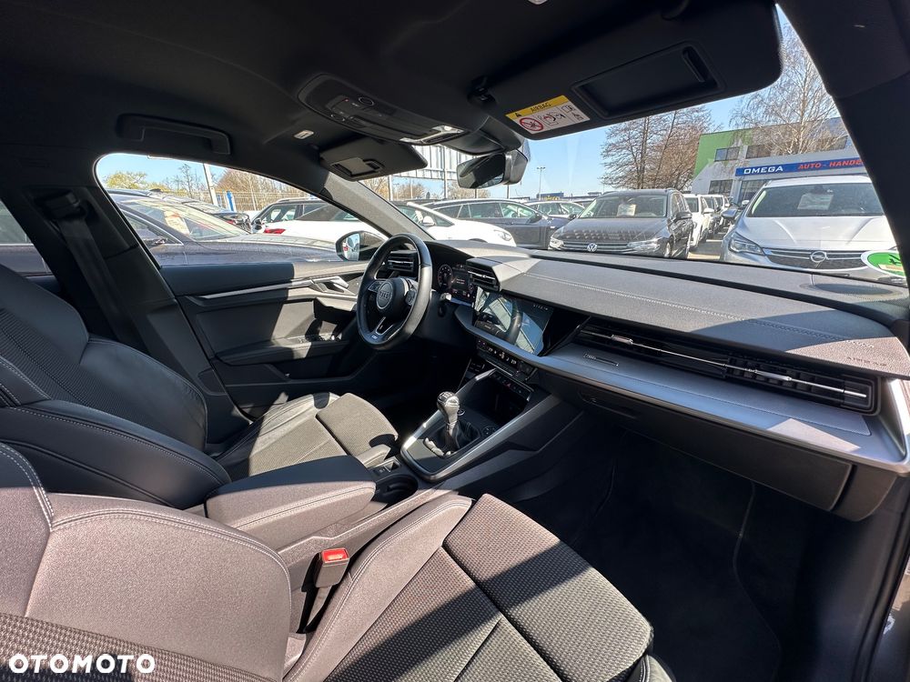 Audi A3 35 TFSI Sportback - 11