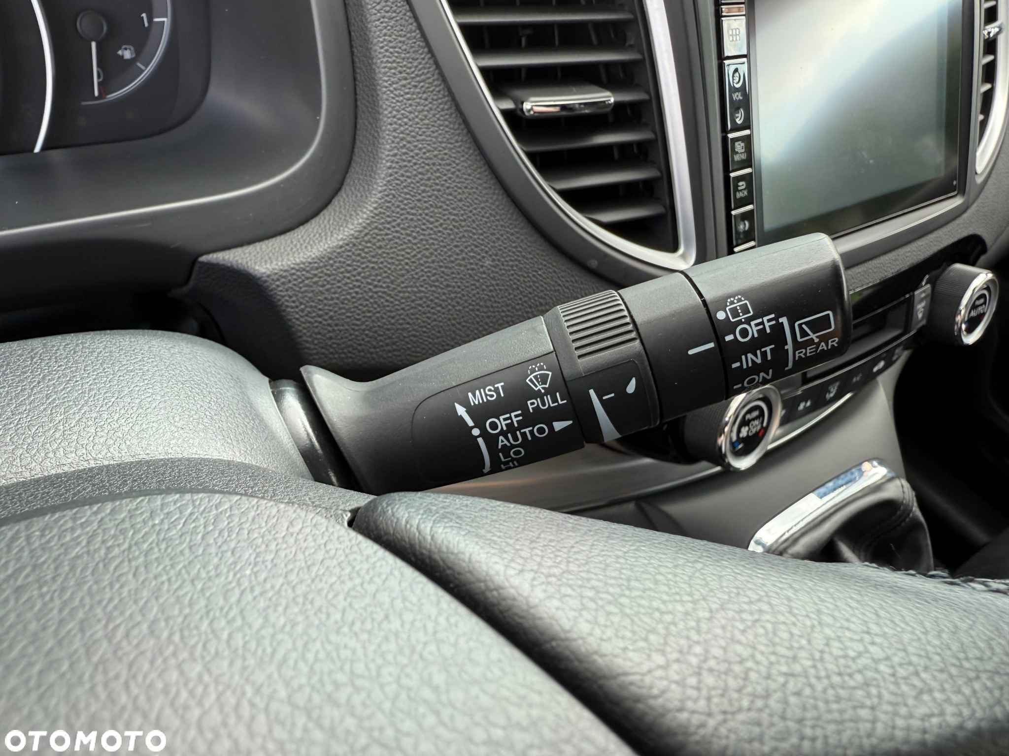 Honda CR-V 2.0 Executive - 19