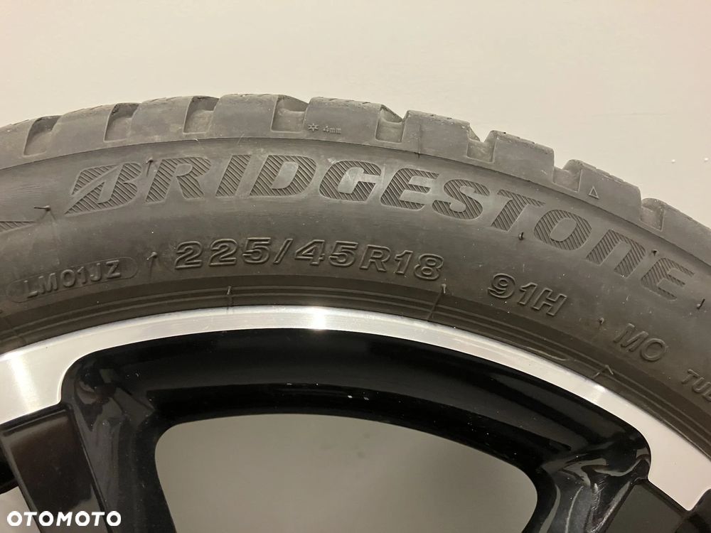 Felgi koła Mercedes-Benz oryginał A CLA GLA  7,5 J x 18 ET 49 - 4