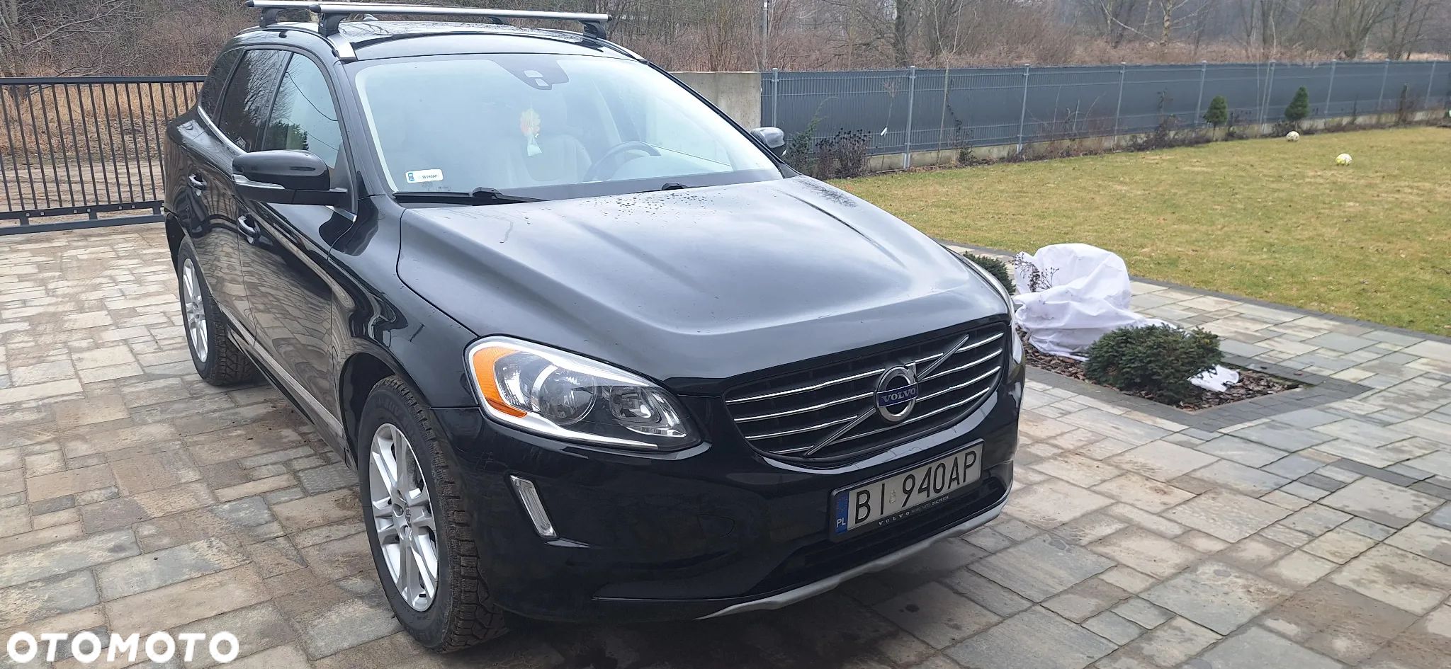 Volvo XC 60 T5 Drive-E Momentum - 1