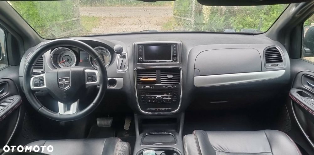 Dodge Grand Caravan 3.6 R/T - 6
