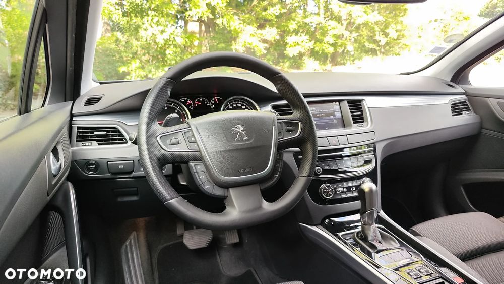 Peugeot 508 BlueHDi 180 EAT6 Stop&Start GT - 25