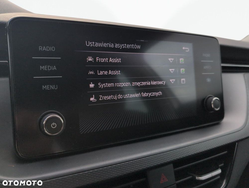 Skoda Scala 1.0 TSI Ambition - 27