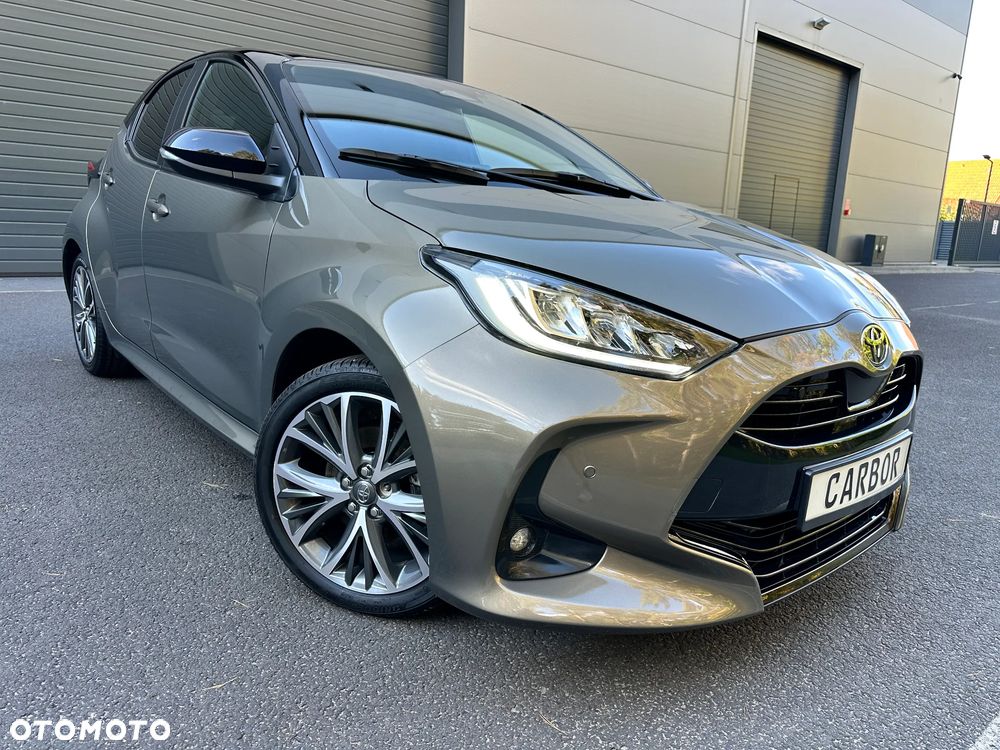 Toyota Yaris 130 1.5 VVT-i Premiere Edition - 2