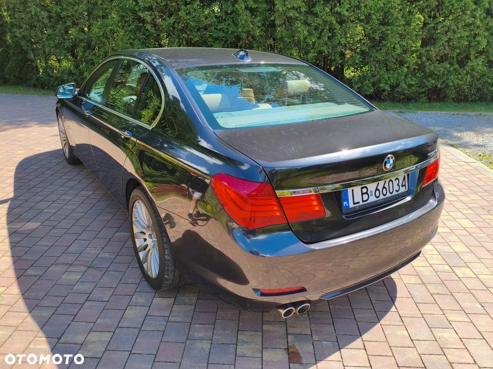 BMW Seria 7 730d - 4