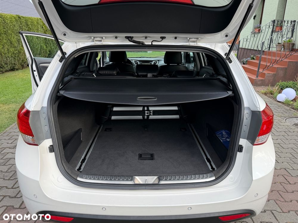 Hyundai i40 2.0 Premium - 24