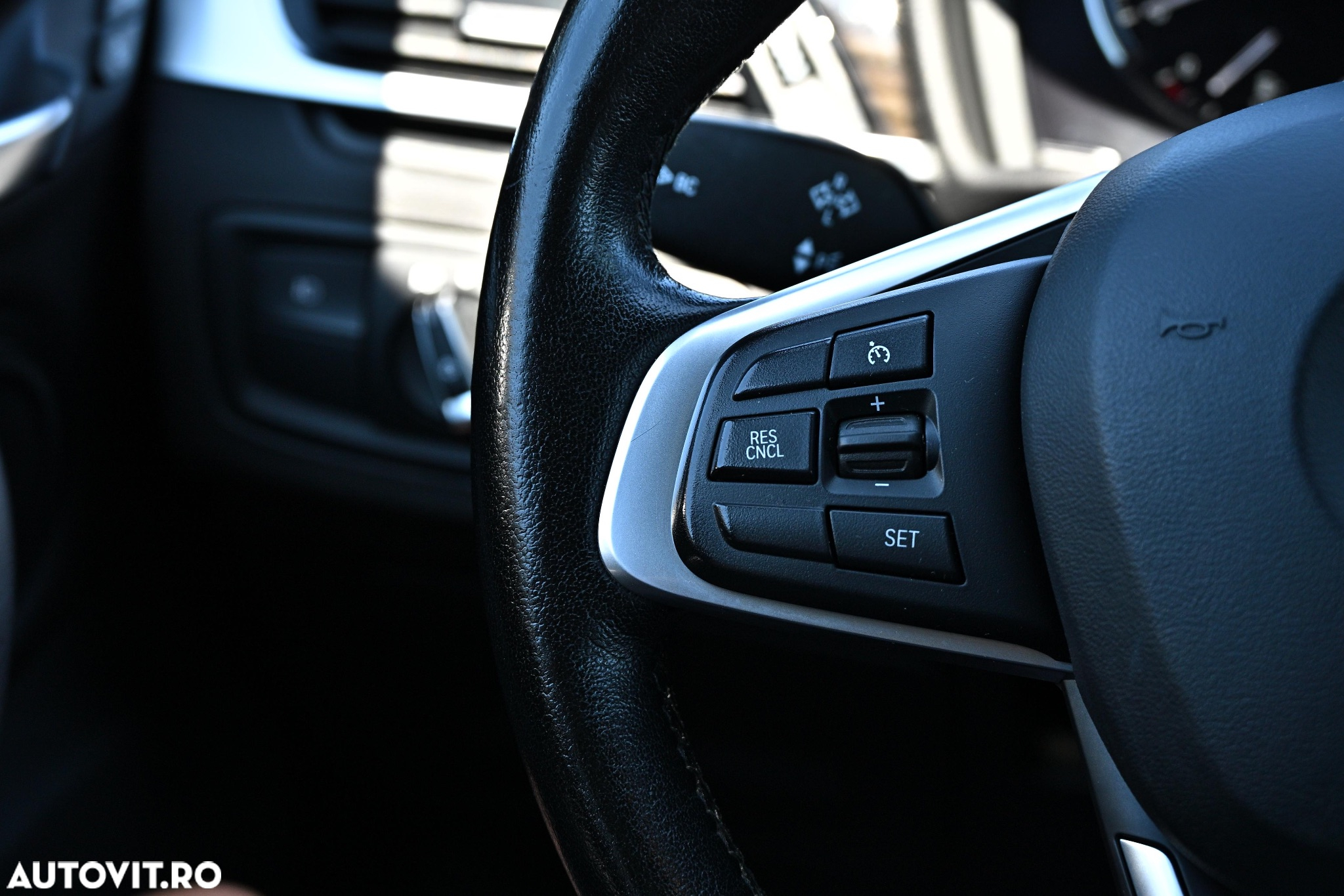 BMW X1 xDrive25i AT xLine - 34