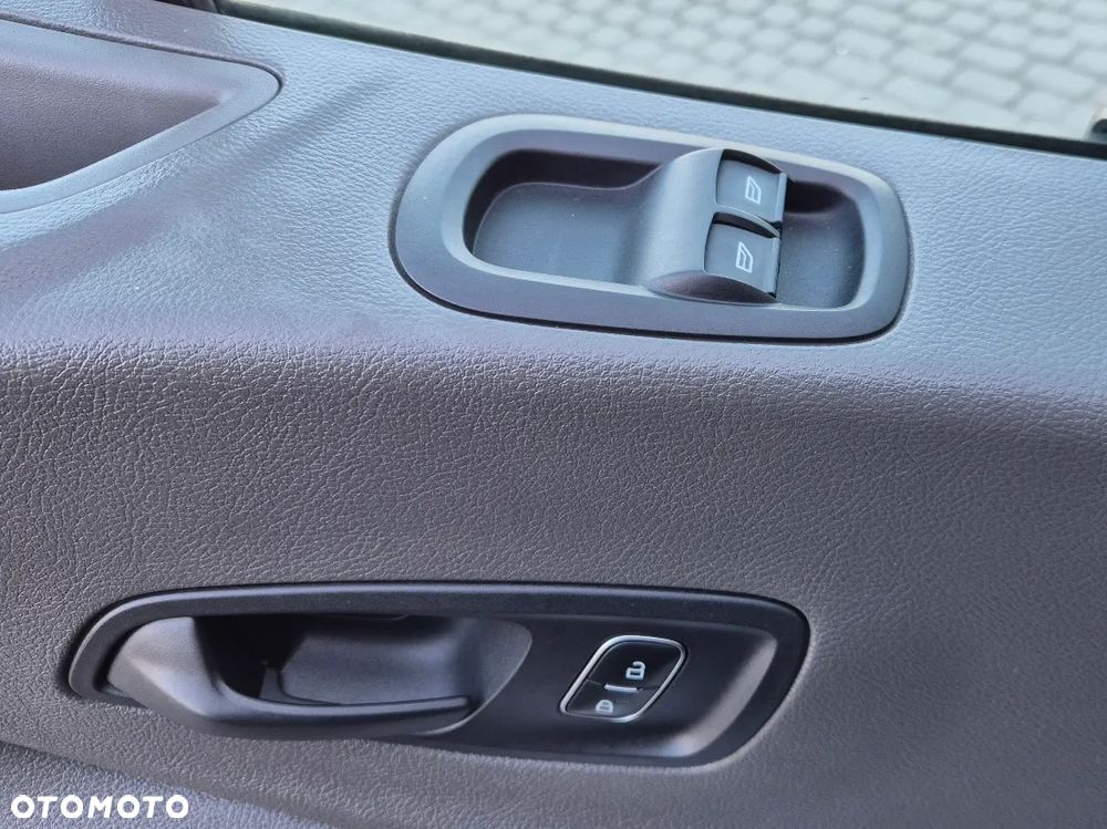 Ford Transit Brygadówka Faktura VAT - 17