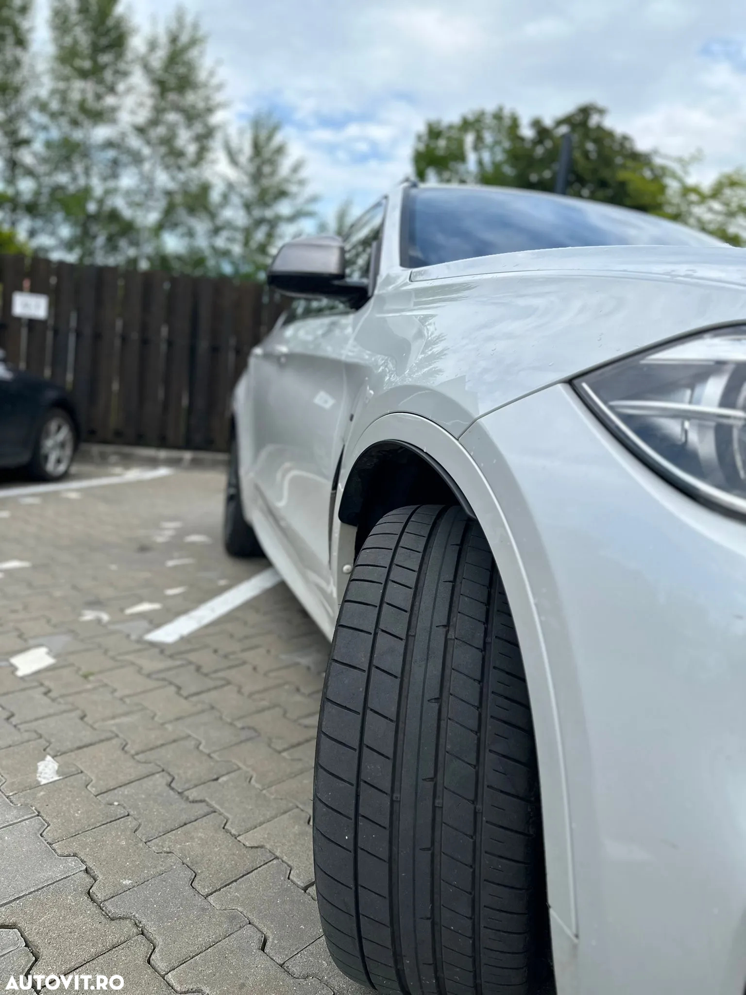BMW X6 M M50d - 11