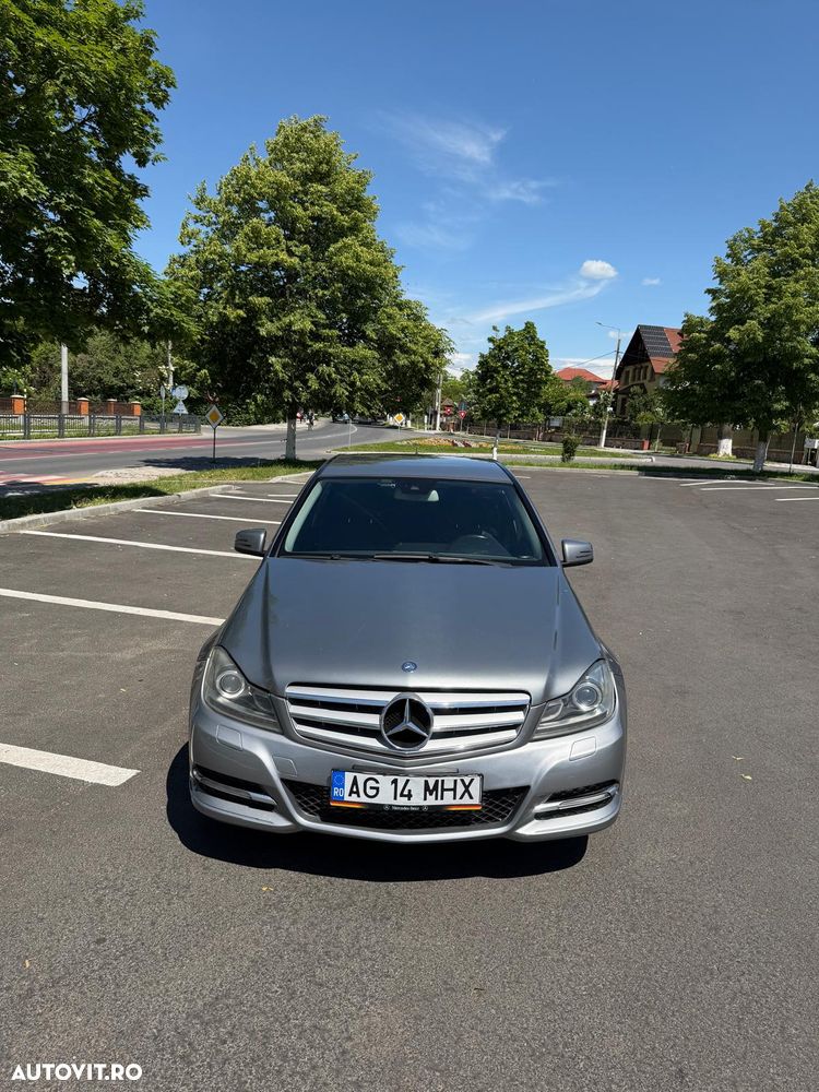 Mercedes-Benz C 200 CDI DPF (BlueEFFICIENCY) 7G-TRONIC - 4