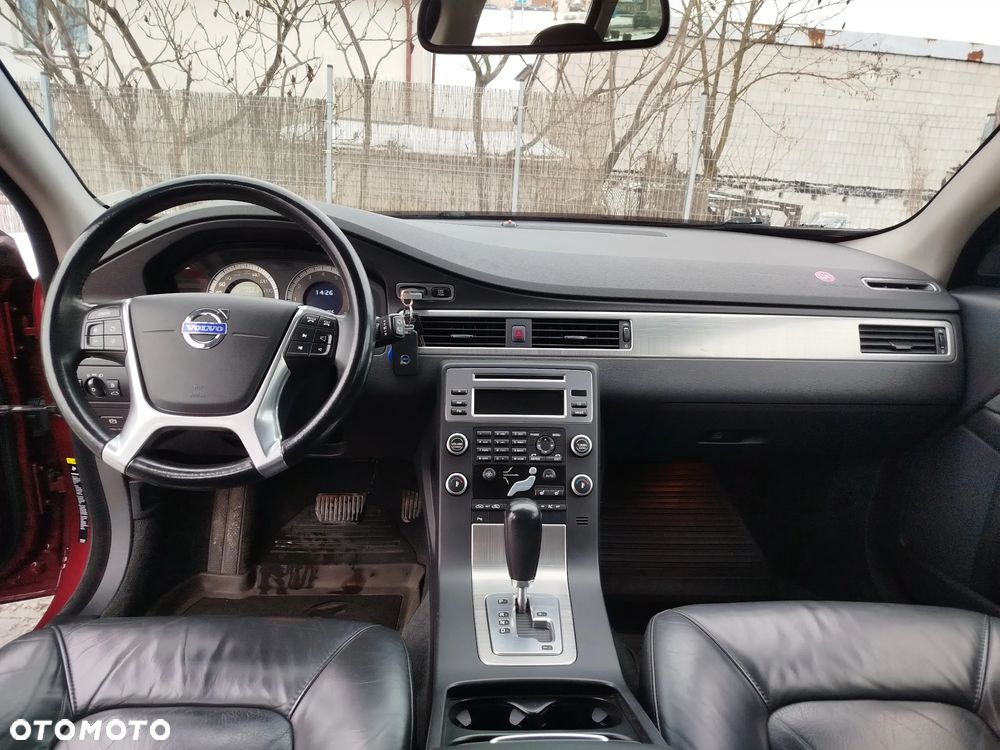 Volvo V70 - 36